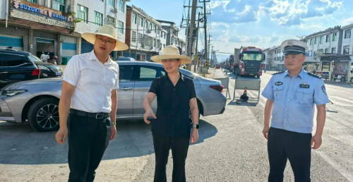 顏萍調研道路交通安全和鄉村振興資金使用監管突出問題專項整治“突擊戰”工作